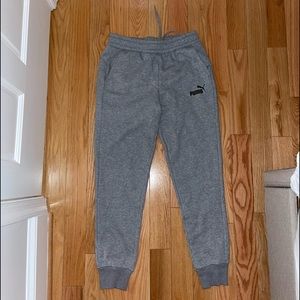 Men’s Puma Joggers Sweatpants Gray size medium
